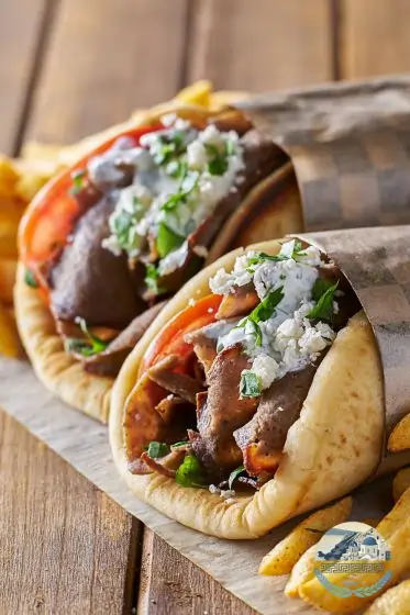 greek gastronomy gyros