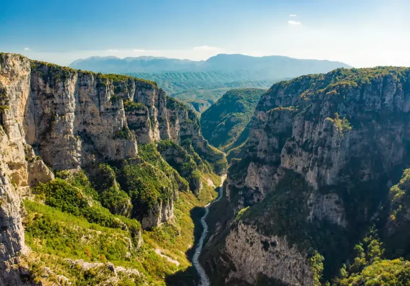 Vikos Gorge Trail (Epirus) Vikos Gorge Trail (Epirus)